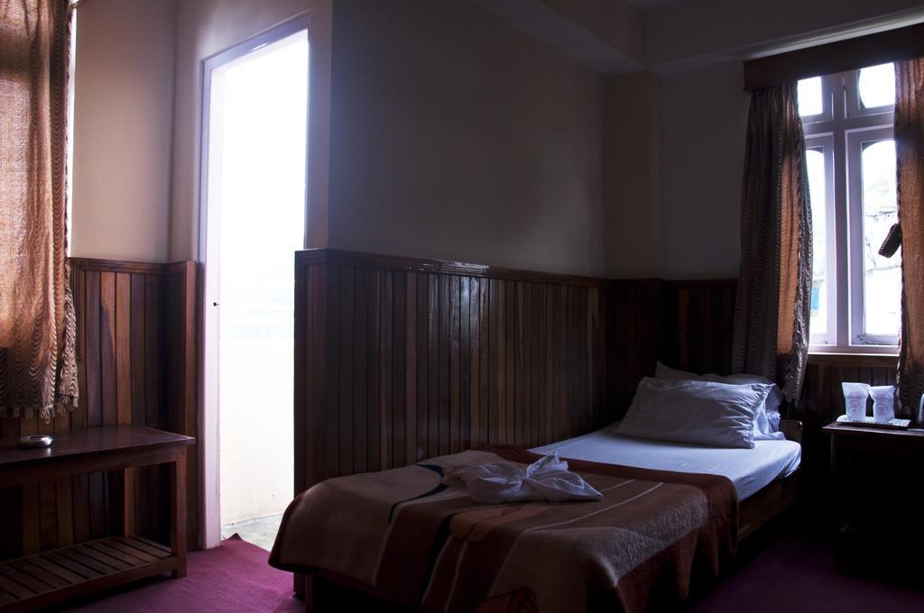 Hotel Rabdentse Residency Pemayangtse Zimmer foto